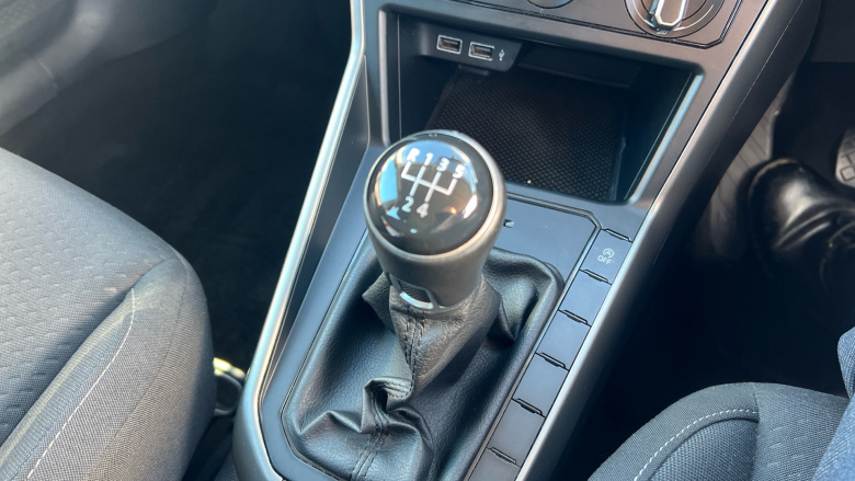 Volkswagen Polo 1.0 TSI 95 SE 5dr Petrol Hatchback